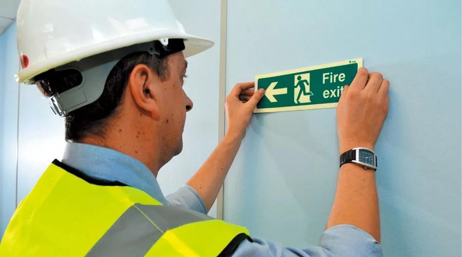 住宿與生產、儲存、經營合用場所的防火要求